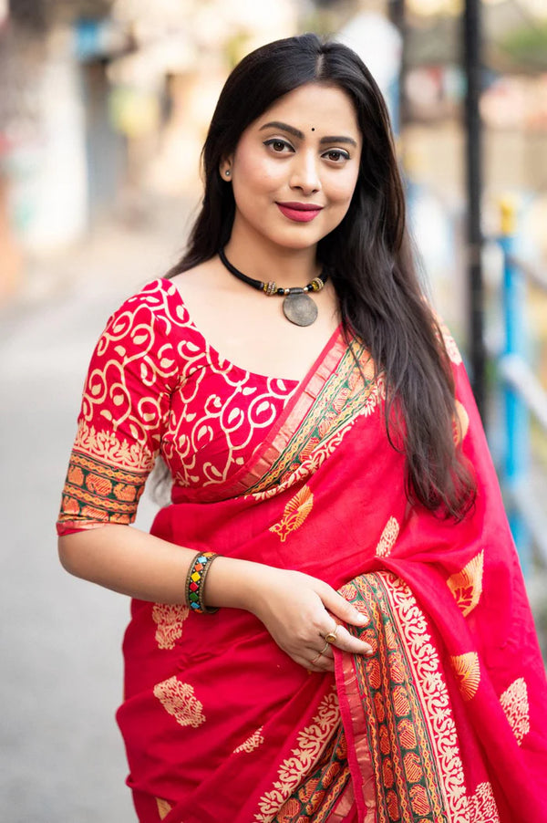 Traditional Red Chanderi Cotton Saree with Zari woven Pattu border.